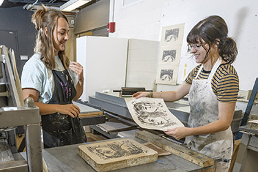 photo of students working in an art studio