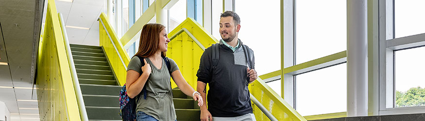 photo of students in the student success center