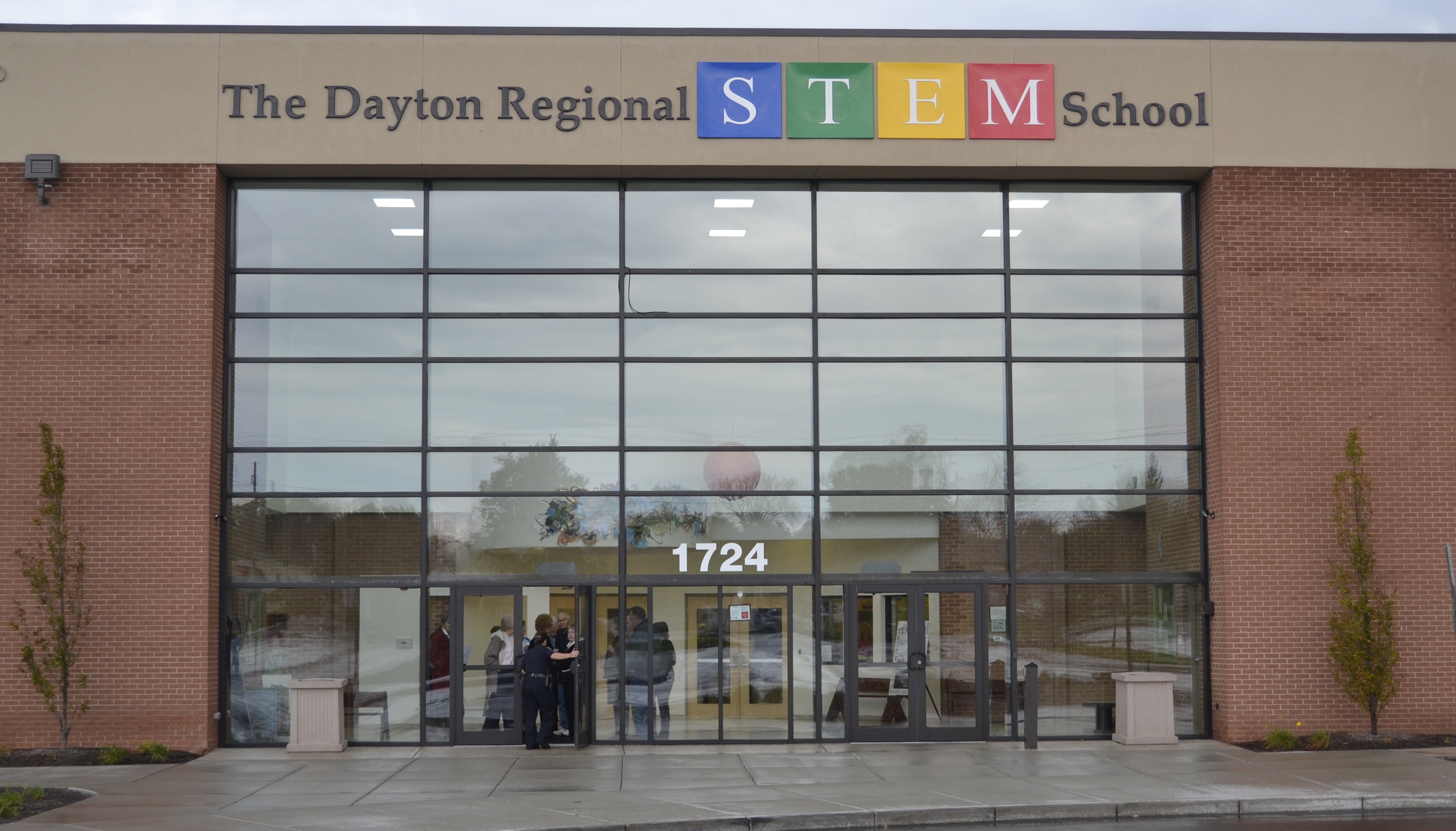 A Visit to the Dayton Regional STEM School Retirees Association